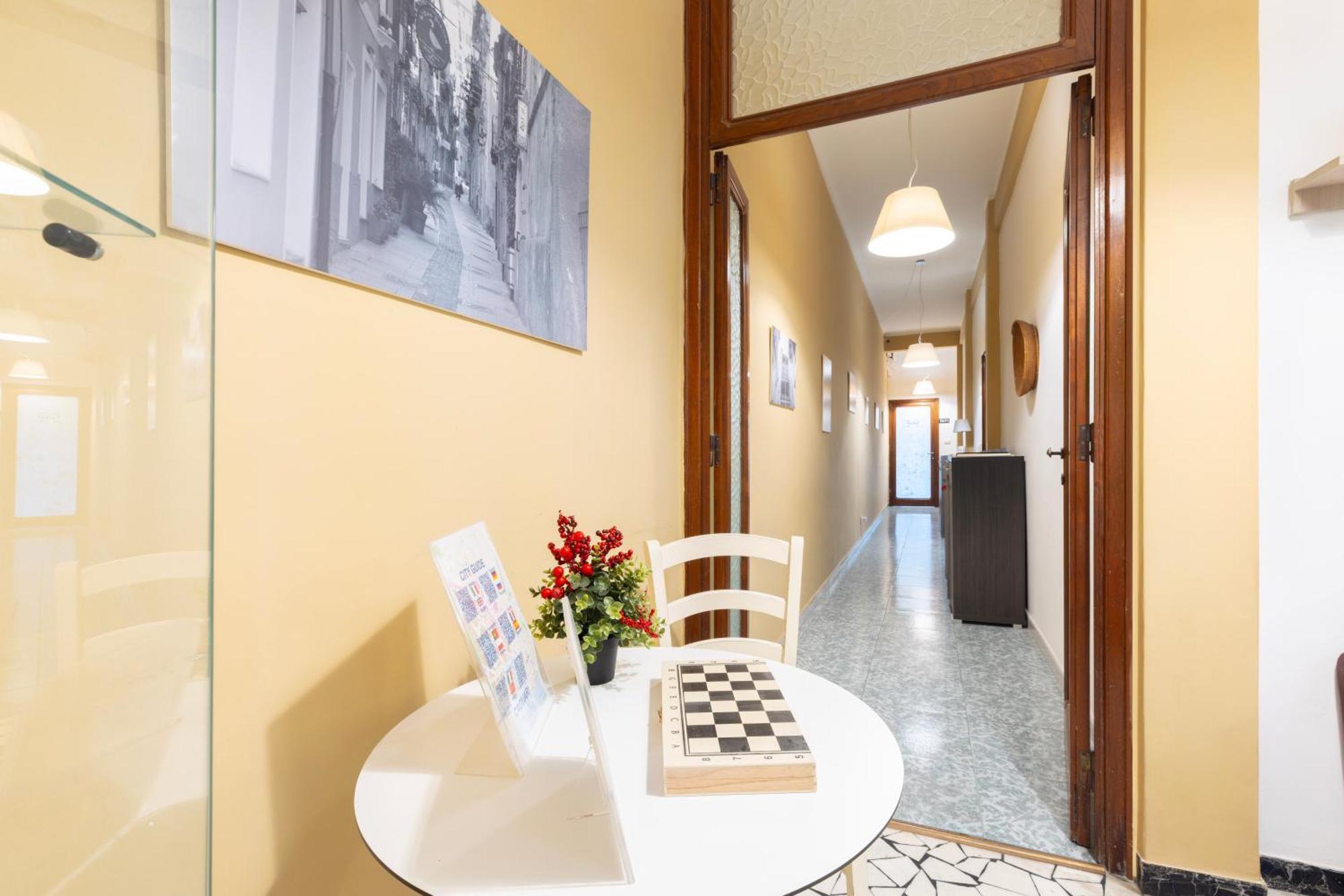 Kalie Rooms Guest House Cagliari Bagian luar foto